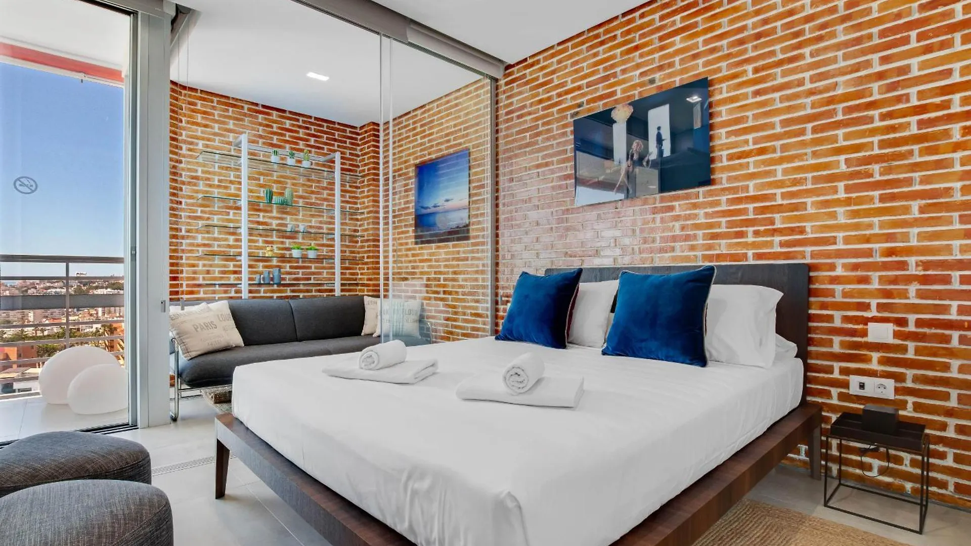 Moderno Apartamento Con Impresionantes Vistas Al Mar Torremolinos